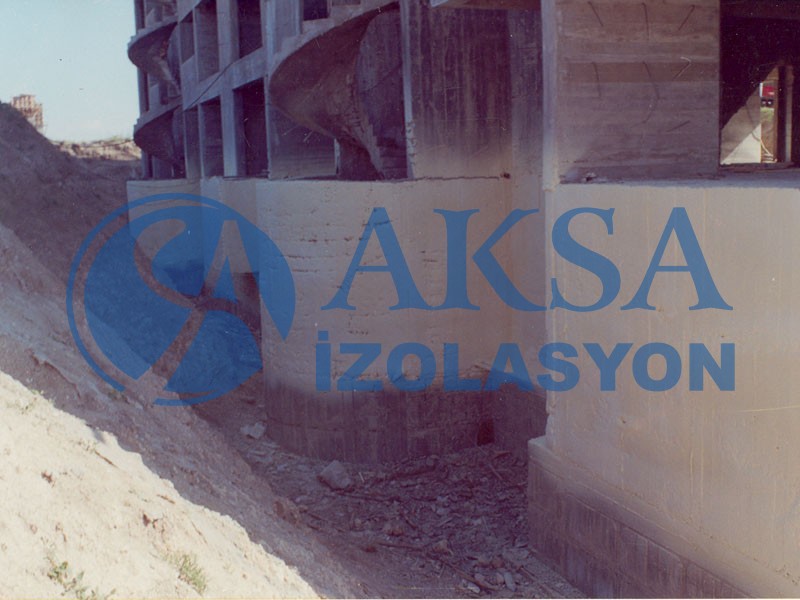 Sprey Poliüretan Köpük Su Basmanı